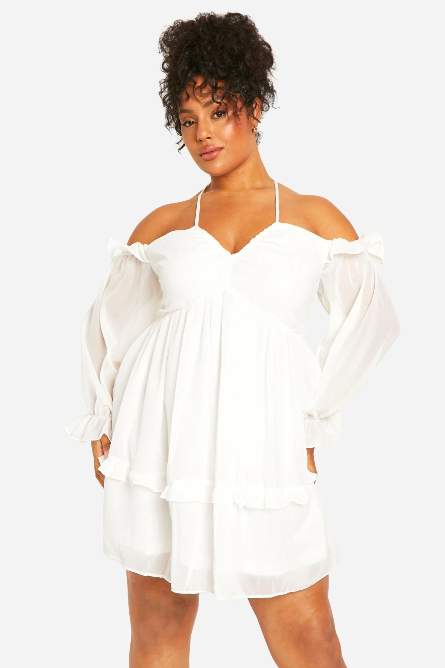 BOOHOO Plus Chiffon Cross Neck Detail Skater Dress 5 BOOHOO Plus Chiffon Cross Neck Detail Skater Dress - Image 5