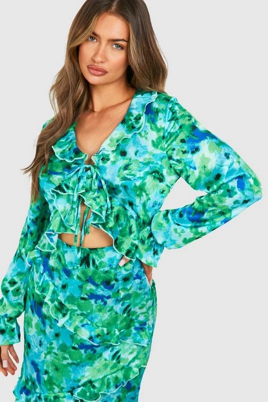 BOOHOO Floral Cut Out Ruffle Midaxi Dress 4 BOOHOO Floral Cut Out Ruffle Midaxi Dress - Image 4