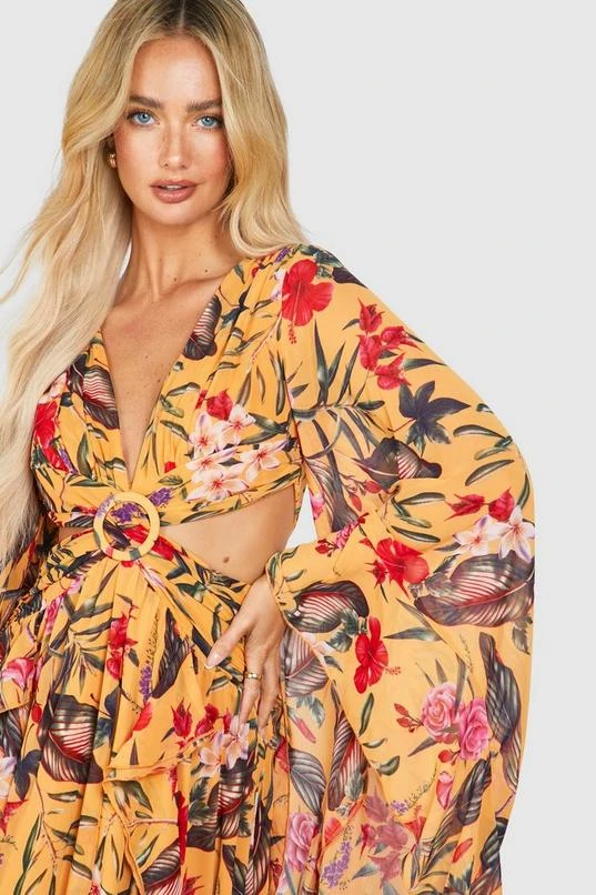 BOOHOO Tropical Floral Chiffon Print Cut Out Maxi Dress 4 BOOHOO Tropical Floral Chiffon Print Cut Out Maxi Dress - Image 4