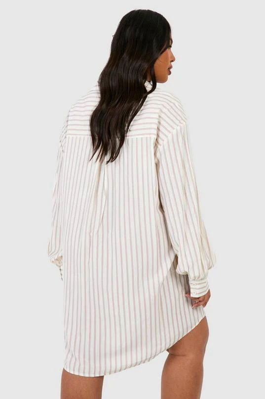 BOOHOO Plus Stripe Oversized Shirt Dress 2 BOOHOO Plus Stripe Oversized Shirt Dress - Image 2