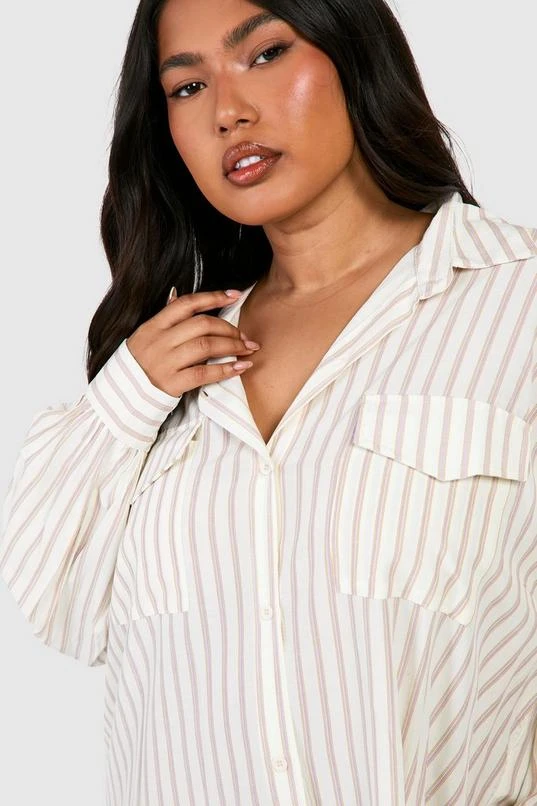 BOOHOO Plus Stripe Oversized Shirt Dress 4 BOOHOO Plus Stripe Oversized Shirt Dress - Image 4