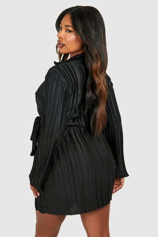 BOOHOO Plus Wide Plisse Wrap Shirt Dress 2 BOOHOO Plus Wide Plisse Wrap Shirt Dress - Image 2