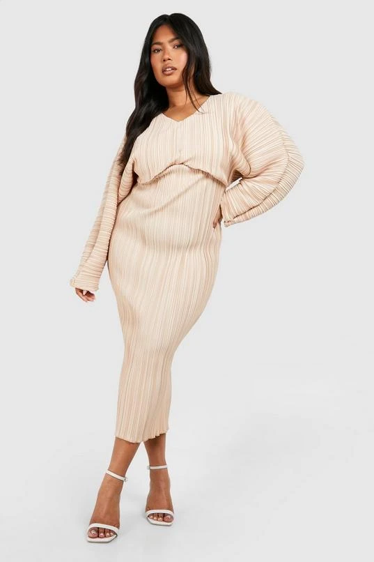BOOHOO Plus Wide Plisse Batwing Midi Column Dress 1 BOOHOO Plus Wide Plisse Batwing Midi Column Dress