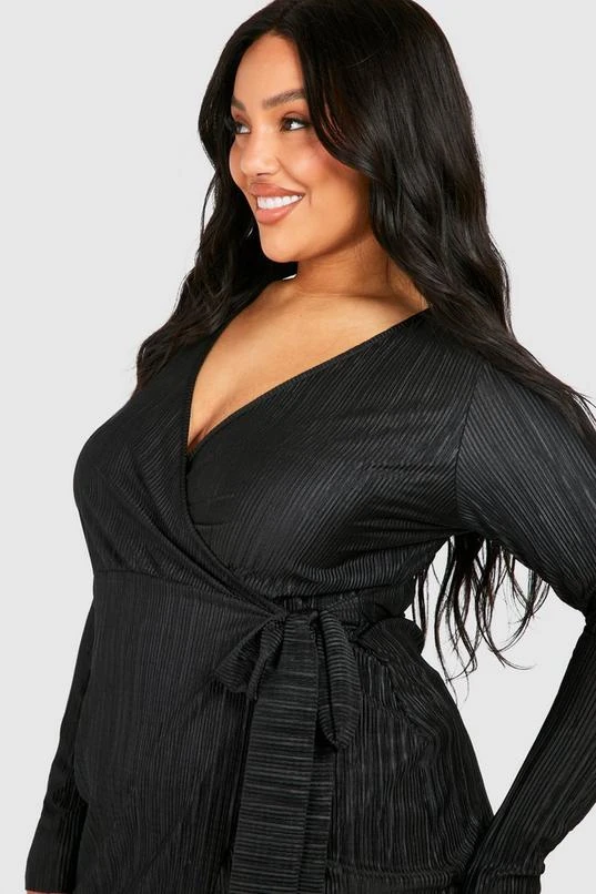 BOOHOO Plus Plisse Wrap Mini Dress 4 BOOHOO Plus Plisse Wrap Mini Dress - Image 4