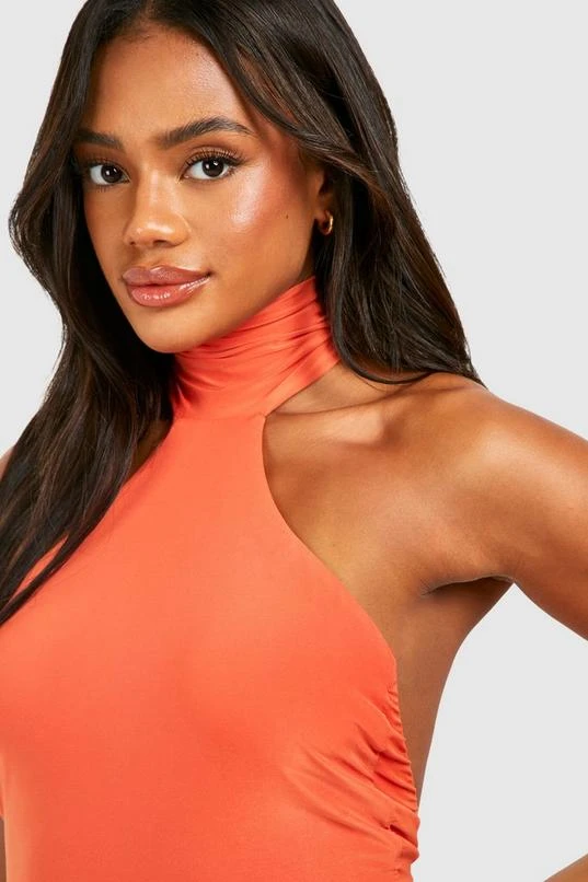 BOOHOO Racer Neck Slinky Maxi Dress 4 BOOHOO Racer Neck Slinky Maxi Dress - Image 4