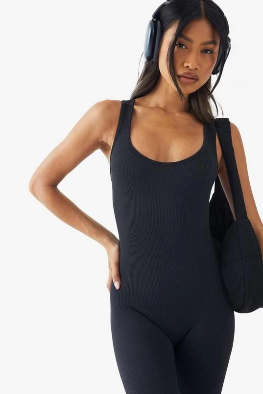 BOOHOO Contour Seamless Rib Scoop Neck Unitard Jumpsuit 4 BOOHOO Contour Seamless Rib Scoop Neck Unitard Jumpsuit - Image 4