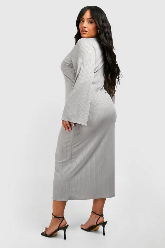 BOOHOO Plus Rib Flared Sleeve Column Dress 2 BOOHOO Plus Rib Flared Sleeve Column Dress - Image 2