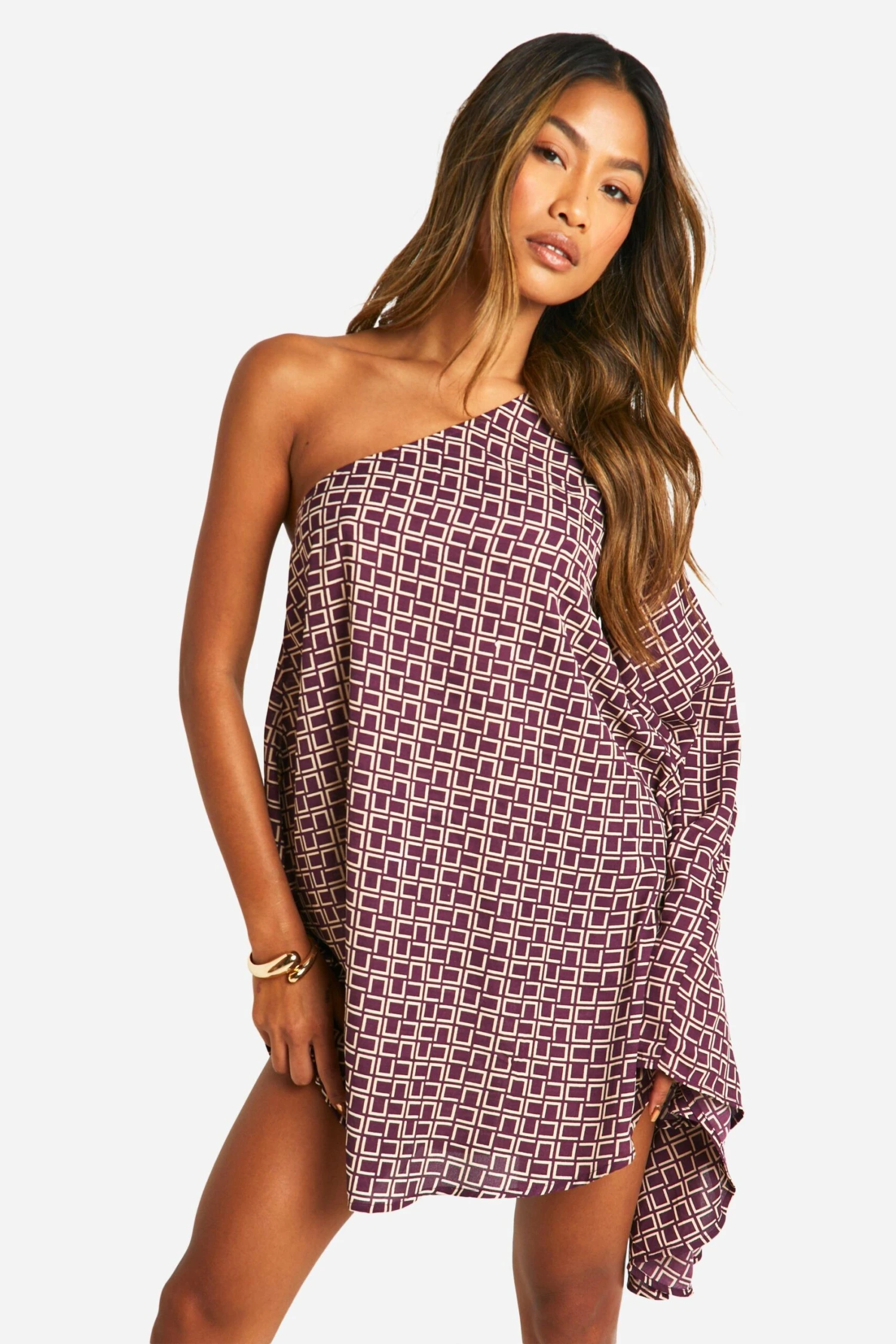 BOOHOO Flare Sleeve Printed Satin Mini Dress 5 BOOHOO Flare Sleeve Printed Satin Mini Dress - Image 5