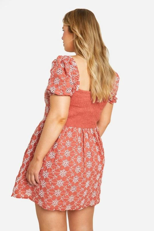 BOOHOO Plus Broderie Puff Sleeve Tiered Mini Dress 2 BOOHOO Plus Broderie Puff Sleeve Tiered Mini Dress - Image 2