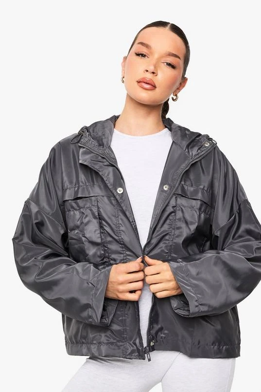 BOOHOO Pocket Detail Oversized Hooded Jacket 3 BOOHOO Pocket Detail Oversized Hooded Jacket - Image 3