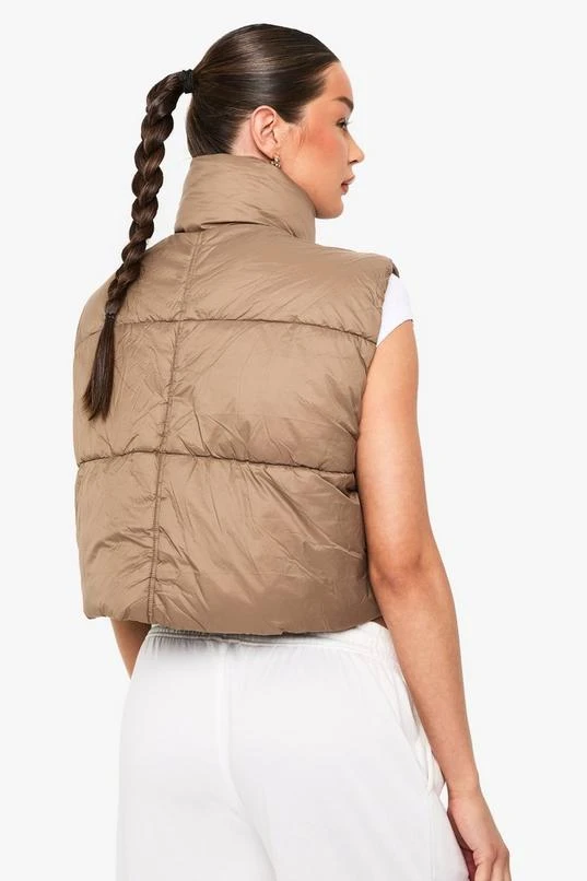 BOOHOO Cropped Padded Vest 2 BOOHOO Cropped Padded Vest - Image 2