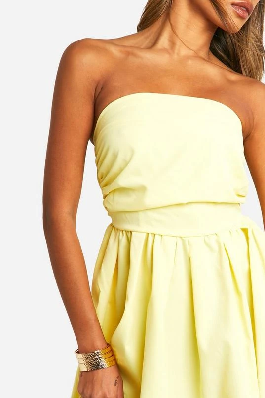 BOOHOO Ruched Bandeau Mini Dress 4 BOOHOO Ruched Bandeau Mini Dress - Image 4