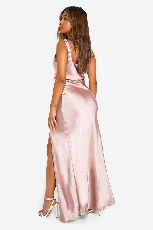 BOOHOO Petite Satin Square Neck Maxi Dress 2 BOOHOO Petite Satin Square Neck Maxi Dress - Image 2