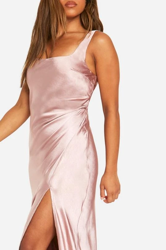 BOOHOO Petite Satin Square Neck Maxi Dress 4 BOOHOO Petite Satin Square Neck Maxi Dress - Image 4