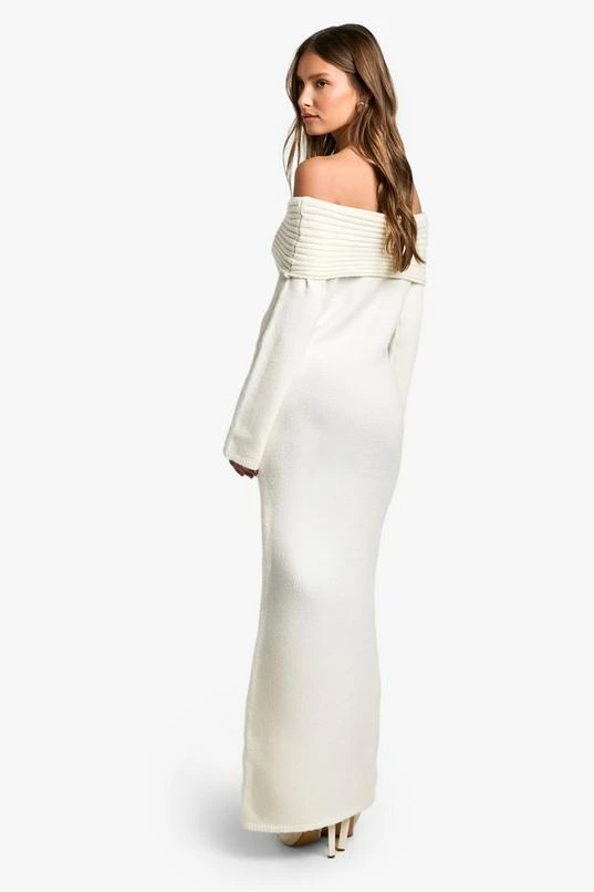 BOOHOO Premium Oversized Rib Bardot Neckline Soft Knit Jumper Dress 2 BOOHOO Premium Oversized Rib Bardot Neckline Soft Knit Jumper Dress - Image 2