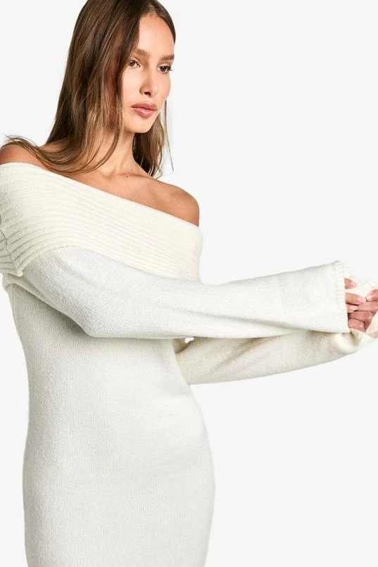 BOOHOO Premium Oversized Rib Bardot Neckline Soft Knit Jumper Dress 4 BOOHOO Premium Oversized Rib Bardot Neckline Soft Knit Jumper Dress - Image 4
