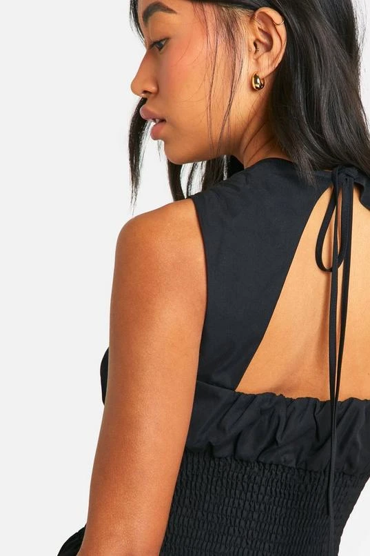 BOOHOO Shirred Waist Smock Dress 4 BOOHOO Shirred Waist Smock Dress - Image 4