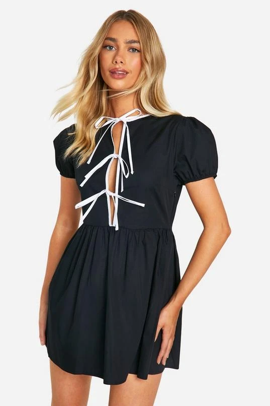 BOOHOO Contrast Bow Front Mini Smock Dress 1 BOOHOO Contrast Bow Front Mini Smock Dress