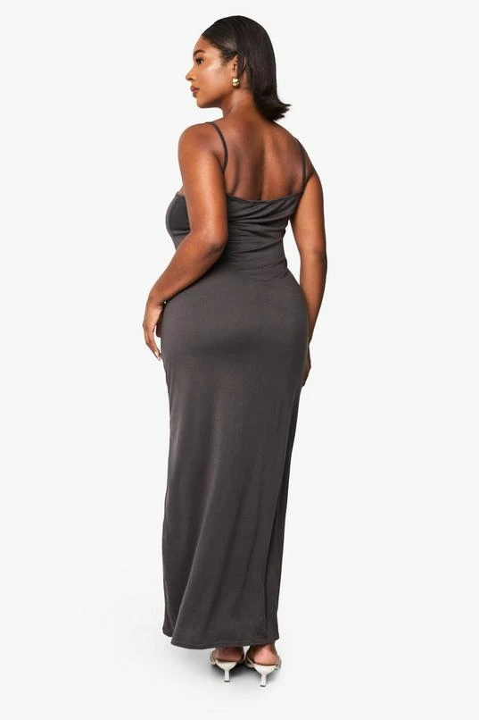 BOOHOO Plus Super Soft Scoop Neck Maxi Dress 2 BOOHOO Plus Super Soft Scoop Neck Maxi Dress - Image 2