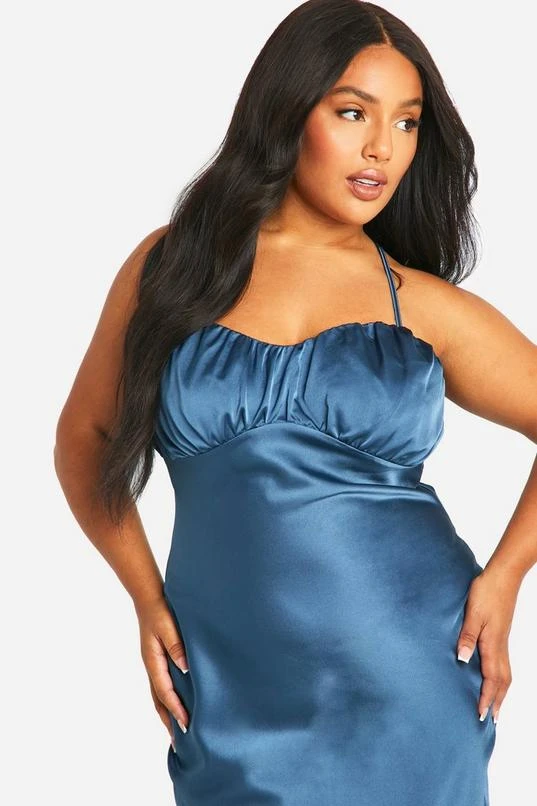 BOOHOO Plus Ruched Detail Midaxi Dress 4 BOOHOO Plus Ruched Detail Midaxi Dress - Image 4