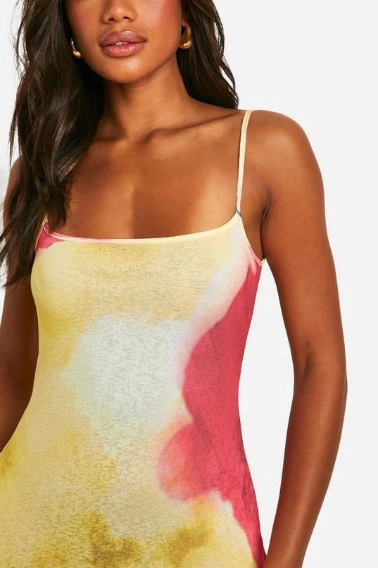 BOOHOO Sheer Floral Strappy Maxi Dress 4 BOOHOO Sheer Floral Strappy Maxi Dress - Image 4