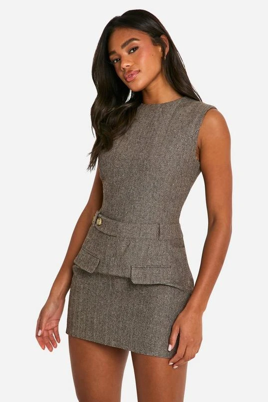 BOOHOO Tweed Belted Mini Dress 1 BOOHOO Tweed Belted Mini Dress