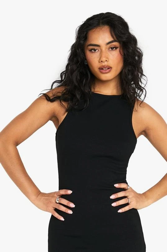 BOOHOO Basic Rib Fit And Flare Maxi 4 BOOHOO Basic Rib Fit And Flare Maxi - Image 4