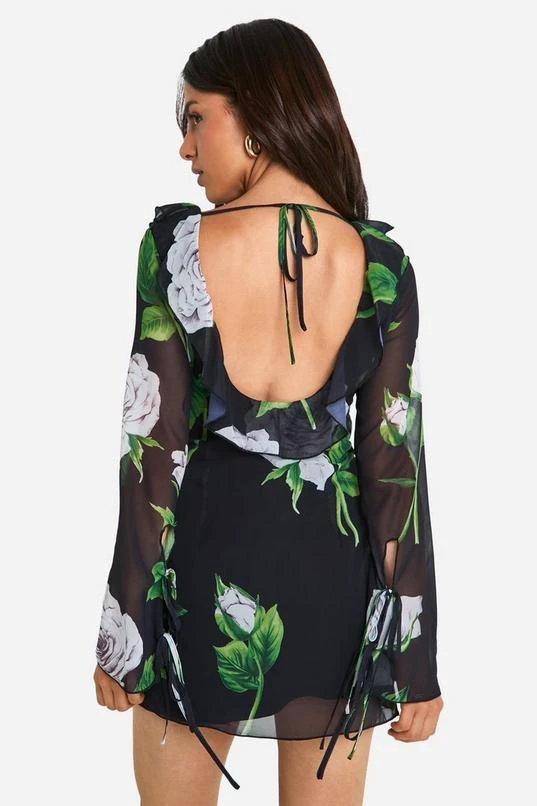 BOOHOO Floral Chiffon Ruffle Shift Dress 2 BOOHOO Floral Chiffon Ruffle Shift Dress - Image 2