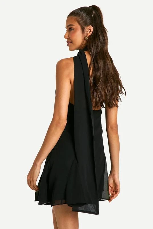 BOOHOO Chiffon Assymteric Godet Seam Mini Dress 2 BOOHOO Chiffon Assymteric Godet Seam Mini Dress - Image 2