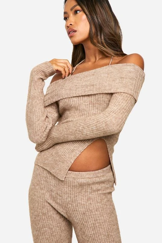 BOOHOO Rib Knit Bardot Split Hem Top & Flare Trouser Co-ord 4 BOOHOO Rib Knit Bardot Split Hem Top & Flare Trouser Co-ord - Image 4