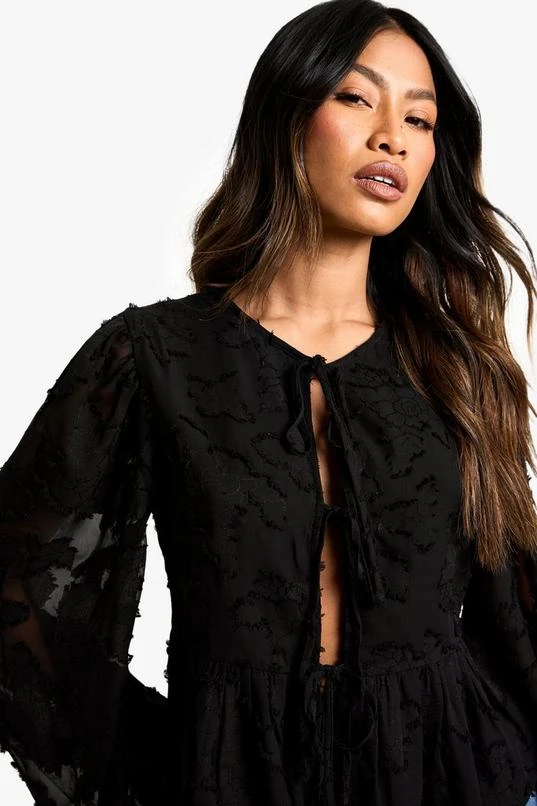 BOOHOO Burnout Floral Tie Front Puff Sleeve Smock Top 4 BOOHOO Burnout Floral Tie Front Puff Sleeve Smock Top - Image 4