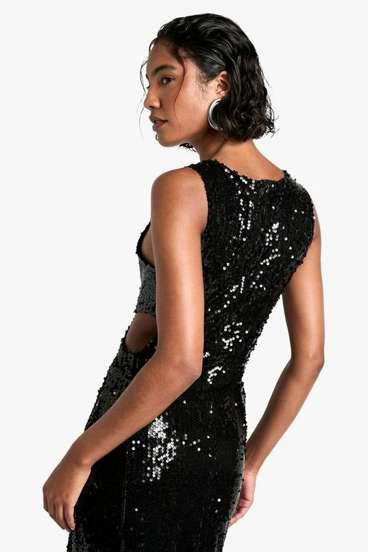 BOOHOO Tall Sequin Cut Out Maxi Dress 4 BOOHOO Tall Sequin Cut Out Maxi Dress - Image 4