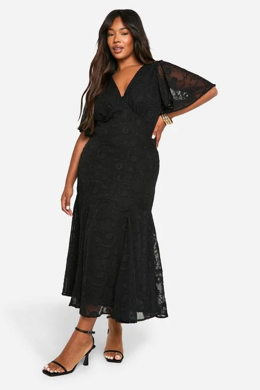 BOOHOO Plus Jacquard Floral Angel Sleeve Midi Dress 3 BOOHOO Plus Jacquard Floral Angel Sleeve Midi Dress - Image 3
