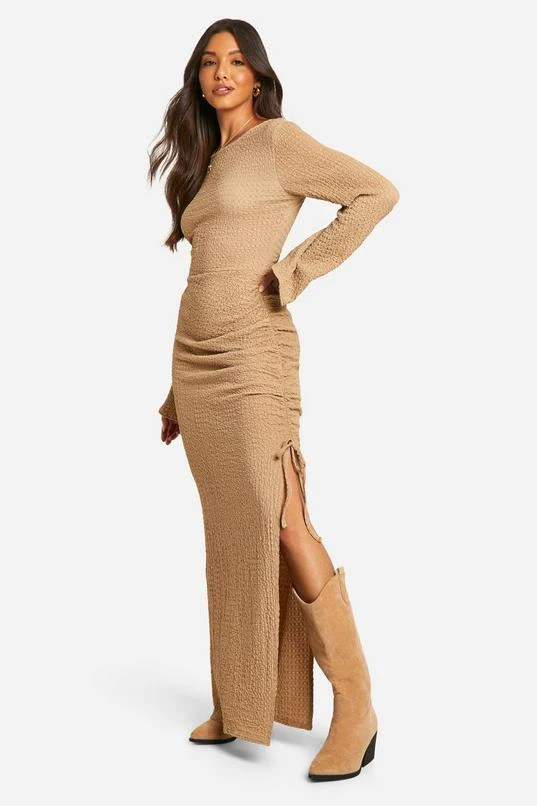BOOHOO Textured Ruched Flare Sleeve Maxi Dress 3 BOOHOO Textured Ruched Flare Sleeve Maxi Dress - Image 3