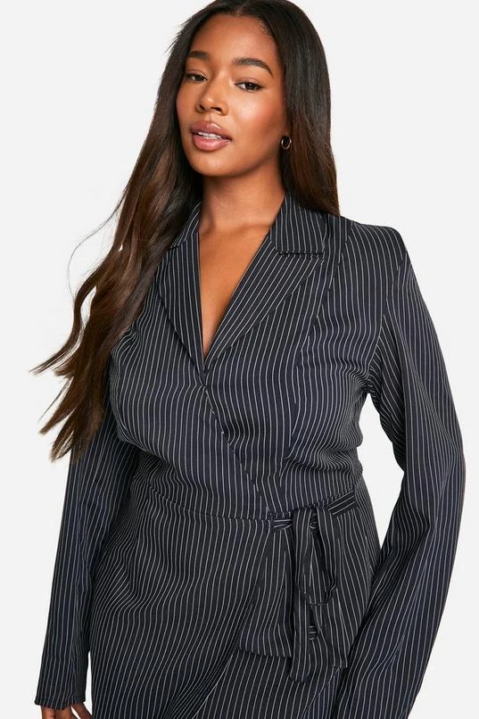 BOOHOO Plus Woven Stripe Tailored Wrap Dress 4 BOOHOO Plus Woven Stripe Tailored Wrap Dress - Image 4