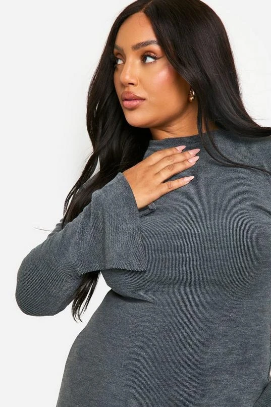 BOOHOO Plus Two Tone Rib Flared Sleeve Smock Dress 4 BOOHOO Plus Two Tone Rib Flared Sleeve Smock Dress - Image 4