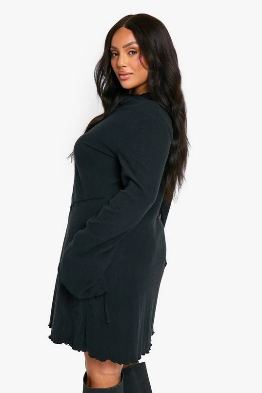 BOOHOO Plus Rib Keyhole Tie Detail Shift Dress 2 BOOHOO Plus Rib Keyhole Tie Detail Shift Dress - Image 2