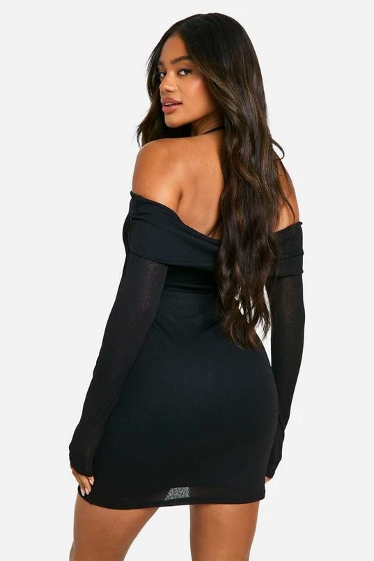 BOOHOO Textured Bardot Mini Dress 2 BOOHOO Textured Bardot Mini Dress - Image 2