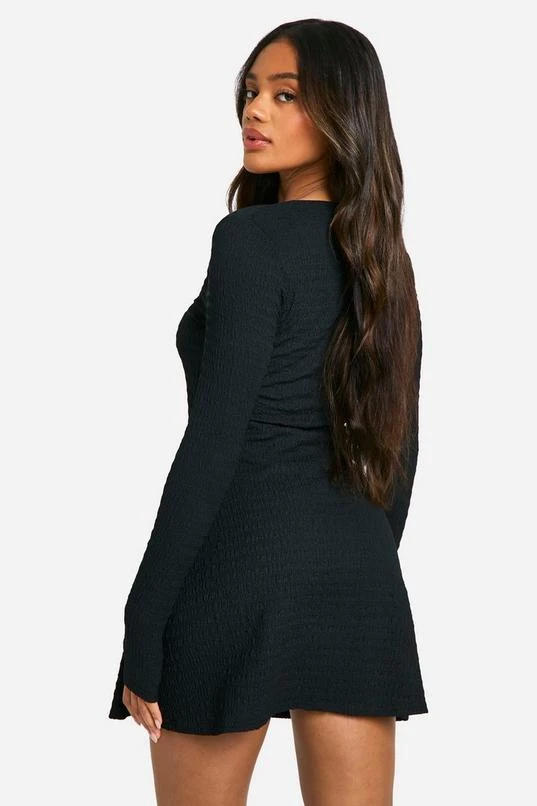 BOOHOO Textured Tie Front Skater Dress 2 BOOHOO Textured Tie Front Skater Dress - Image 2