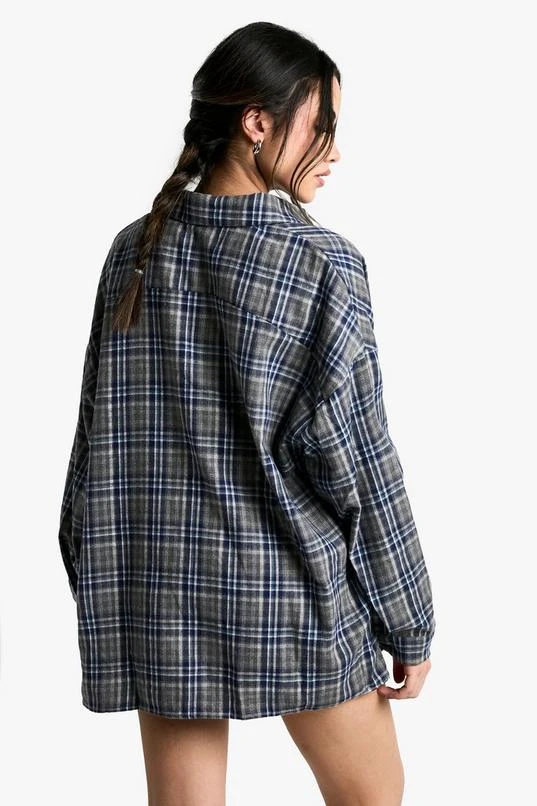BOOHOO Check Oversized Shirt 2 BOOHOO Check Oversized Shirt - Image 2