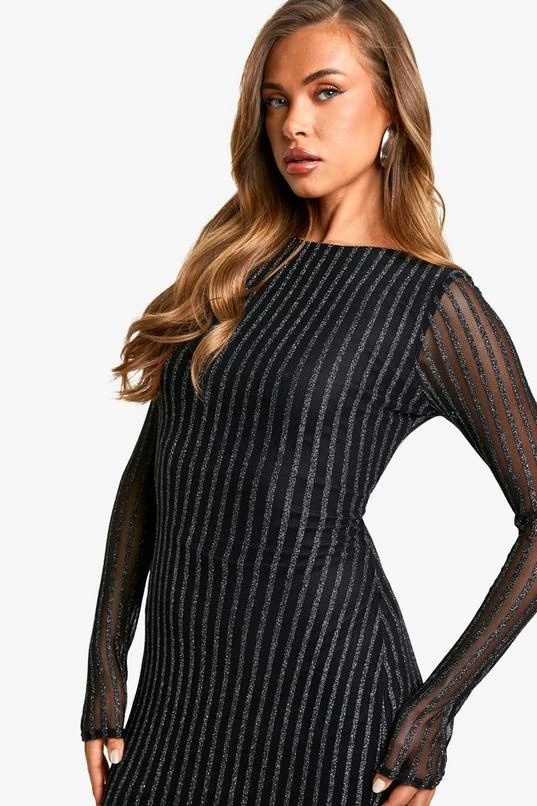 BOOHOO Boat Neck Metallic Rib Maxi Dress 4 BOOHOO Boat Neck Metallic Rib Maxi Dress - Image 4