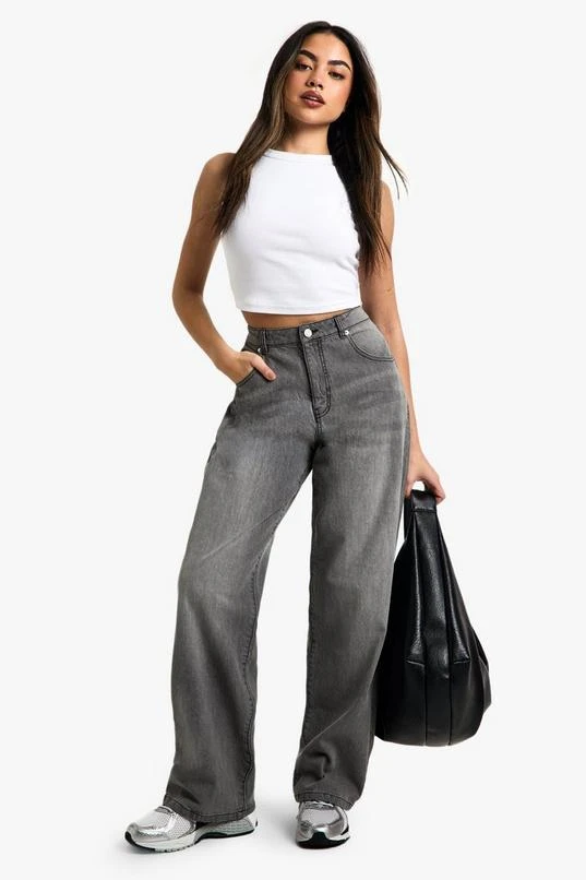 BOOHOO Basic Straight Leg Jean 1 BOOHOO Basic Straight Leg Jean