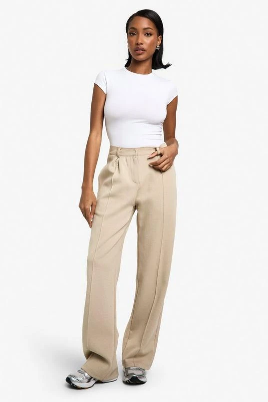 BOOHOO Premium Supersoft Interlock Tailored Straight Leg Pants 3 BOOHOO Premium Supersoft Interlock Tailored Straight Leg Pants - Image 3