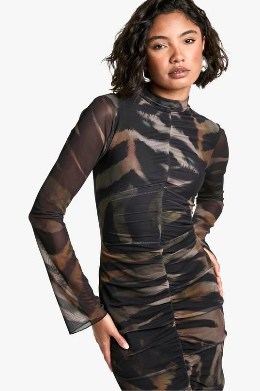 BOOHOO Tall Abstract Ruched Mesh MaxiDress 4 BOOHOO Tall Abstract Ruched Mesh MaxiDress - Image 4