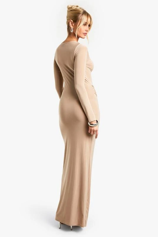 BOOHOO Ruched Slinky Slash Neck Maxi Dress 2 BOOHOO Ruched Slinky Slash Neck Maxi Dress - Image 2