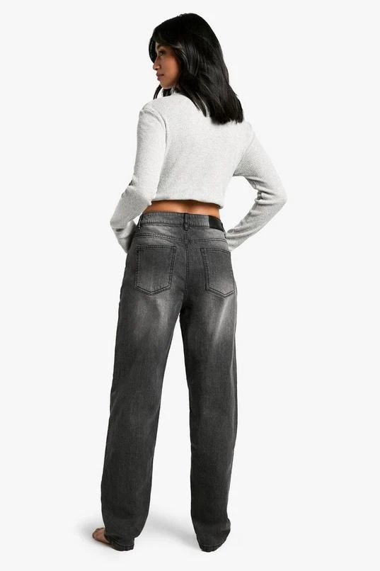 BOOHOO Petite Basic Slim Fit Jean 2 BOOHOO Petite Basic Slim Fit Jean - Image 2