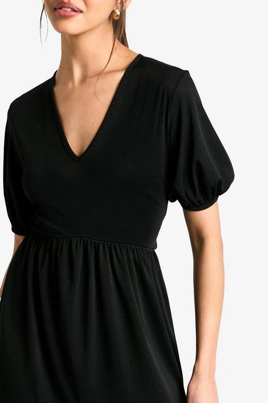 BOOHOO Ribbed Puff Sleeve V Neck Tiered Smock Dress 4 BOOHOO Ribbed Puff Sleeve V Neck Tiered Smock Dress - Image 4