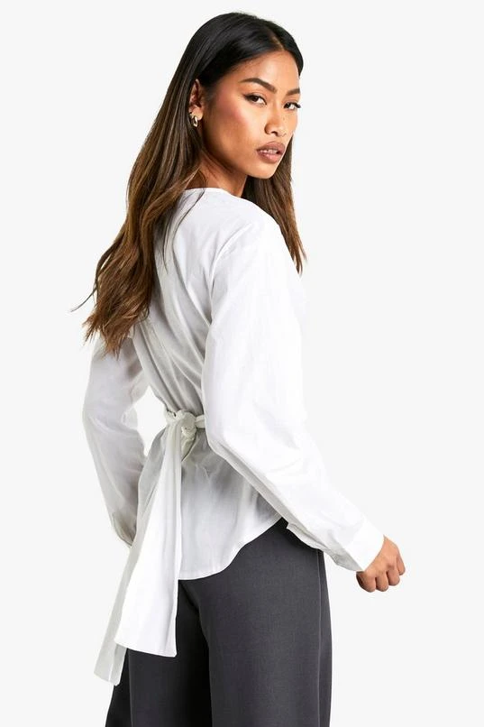 BOOHOO COTTON POPLIN BELTED WRAP SHIRT 2 BOOHOO COTTON POPLIN BELTED WRAP SHIRT - Image 2