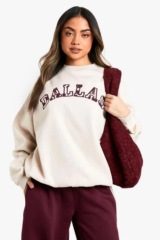 BOOHOO Cow Print Dallas Applique Sweatshirt 1 BOOHOO Cow Print Dallas Applique Sweatshirt