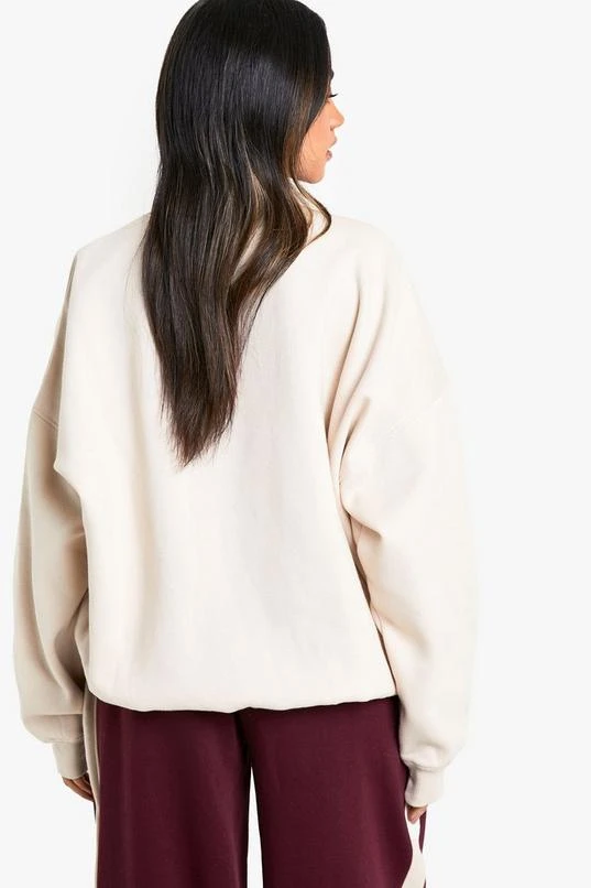 BOOHOO Cow Print Dallas Applique Sweatshirt 2 BOOHOO Cow Print Dallas Applique Sweatshirt - Image 2